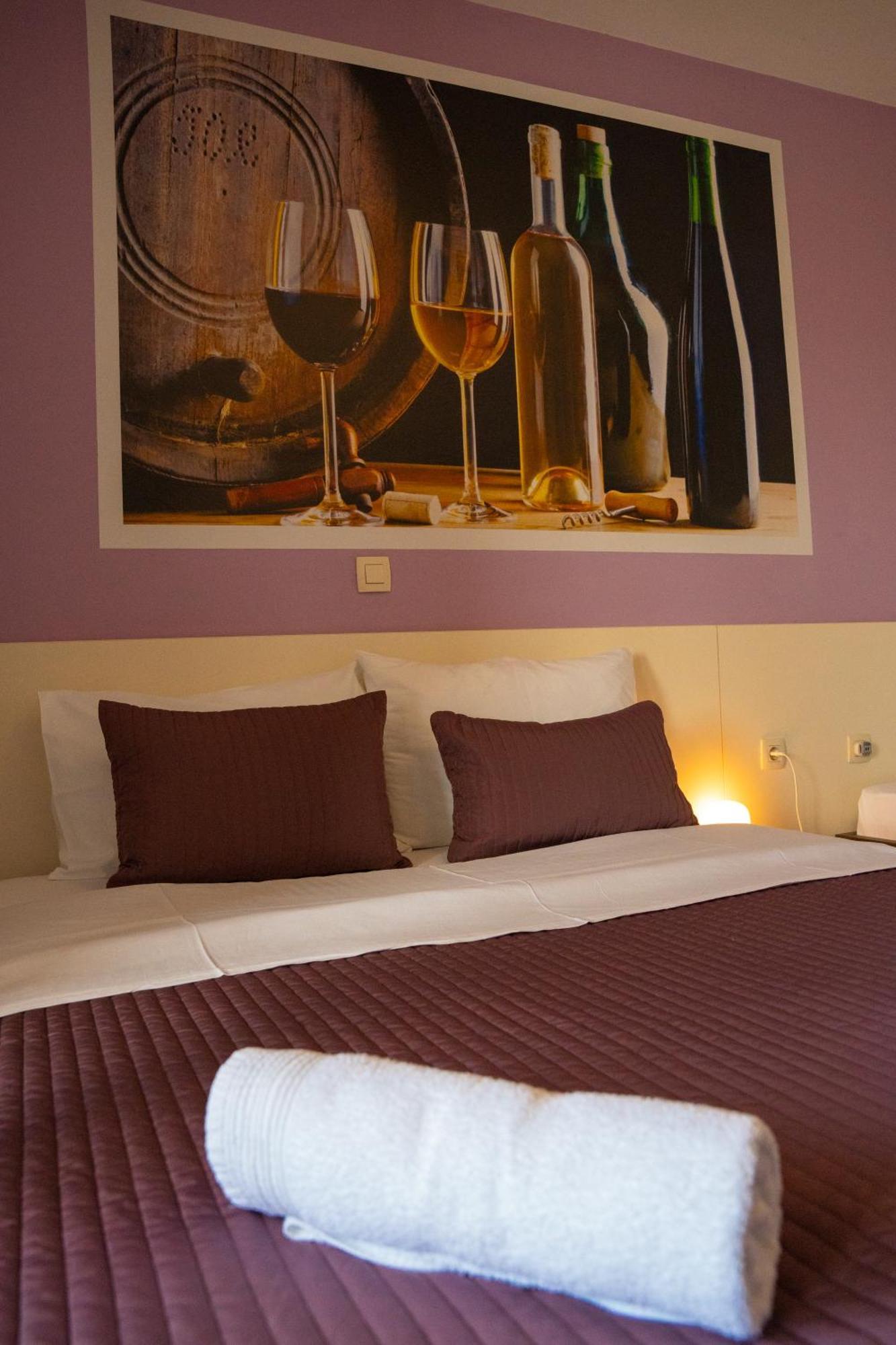 Bed & Breakfast Marta & Tona Kustići Exterior foto
