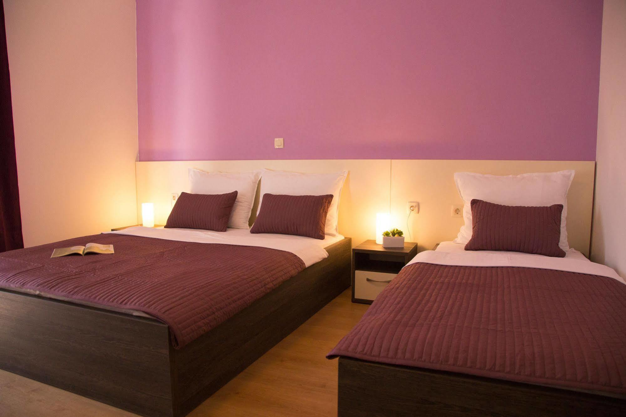 Bed & Breakfast Marta & Tona Kustići Exterior foto
